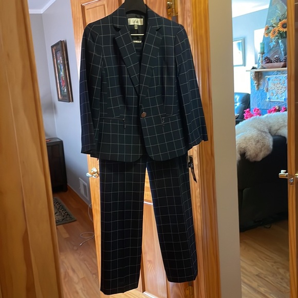 NEW Le Suit 2 piece Suit Set navy and white - Picture 6 of 6